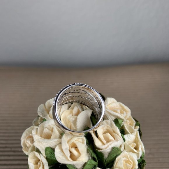 NEW Size 7 1/2 Pave Set CZ Cubic Zirconia Cocktail Ring in Sterling Silver - Picture 6 of 6